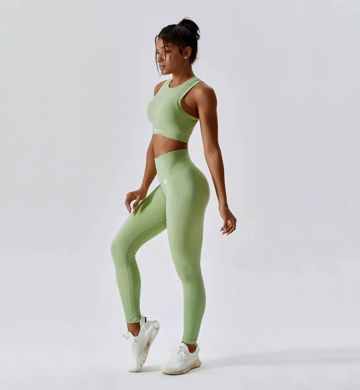 Air Flow Training Cropped Tank-Celadon