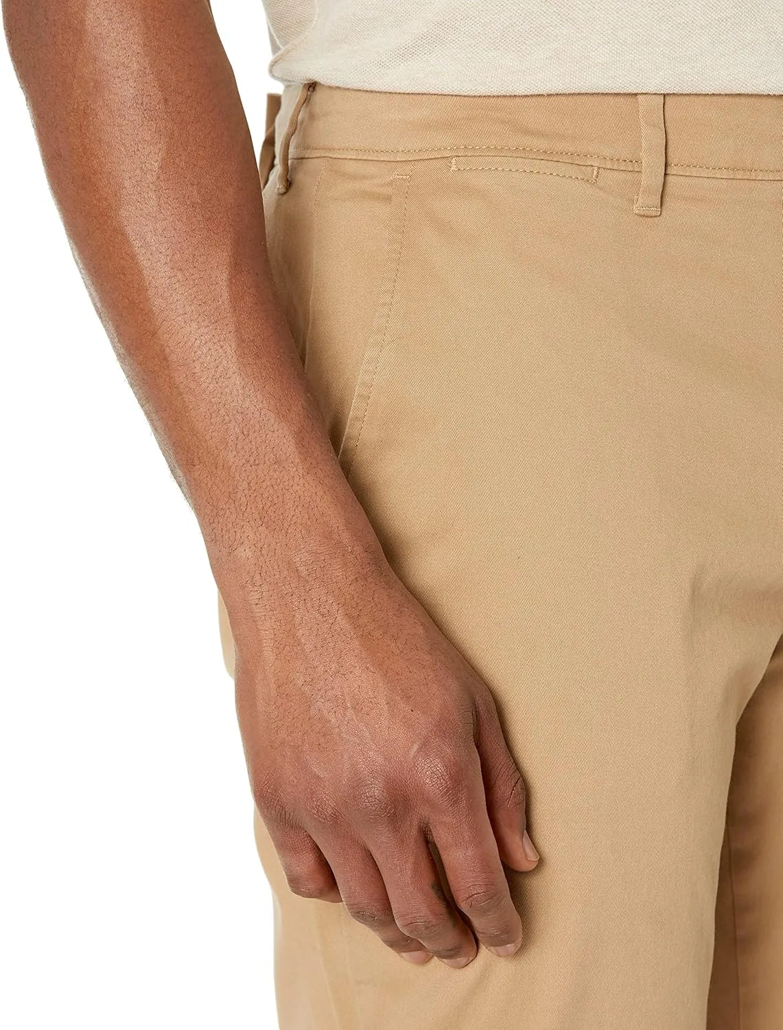Amazon Essentials Men's Classic-Fit Casual Stretch Chino Pant