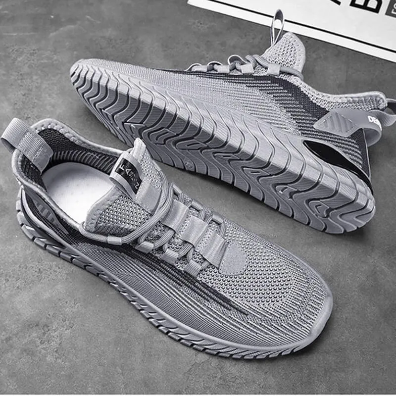 Breathable sports shoes sneaks