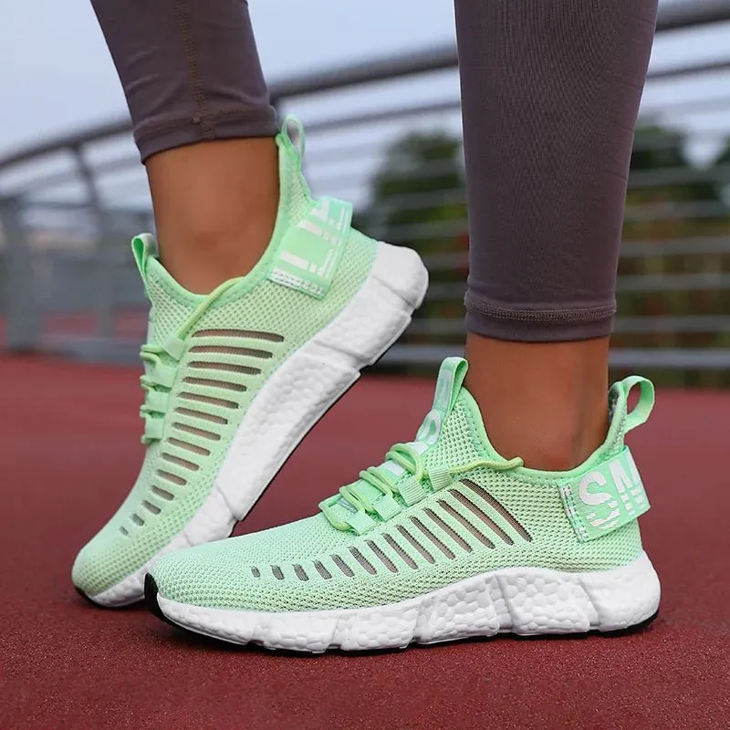 breathable sports shoes