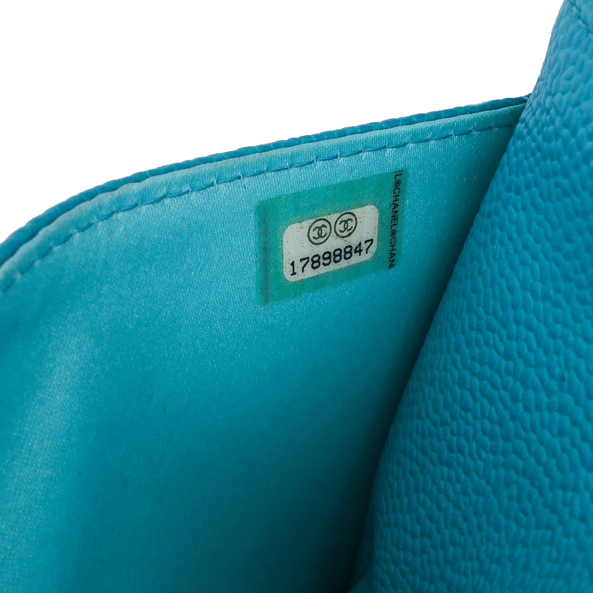 Caviar Bicolor CC Wallet On Chain