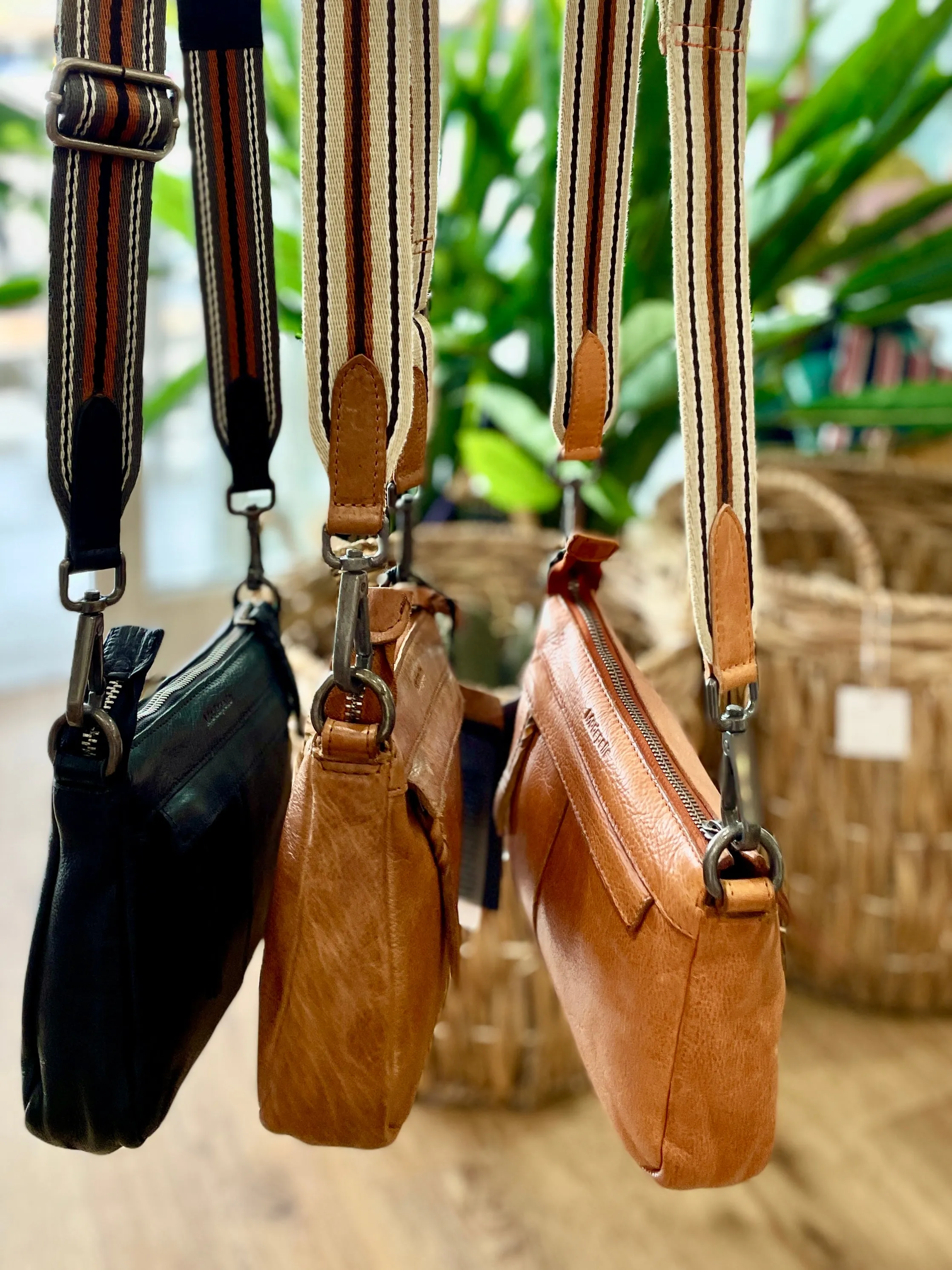 Crossbody Bag Leather Black