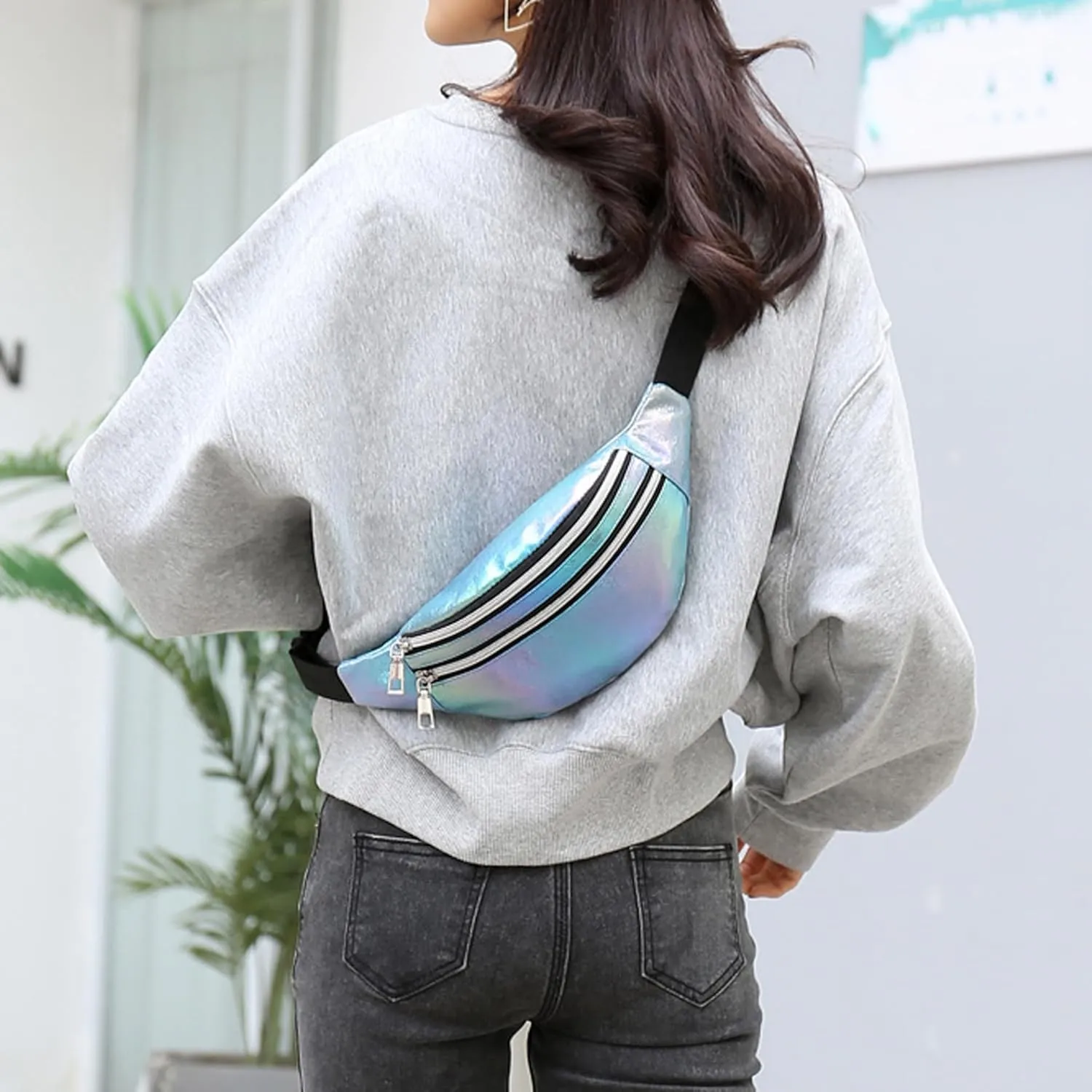 eYLun Women Holographic Fanny Pack Waist Bag Crossbody Bag Shiny Waist Pack Waterproof Bumbag Running and Traveling Pink