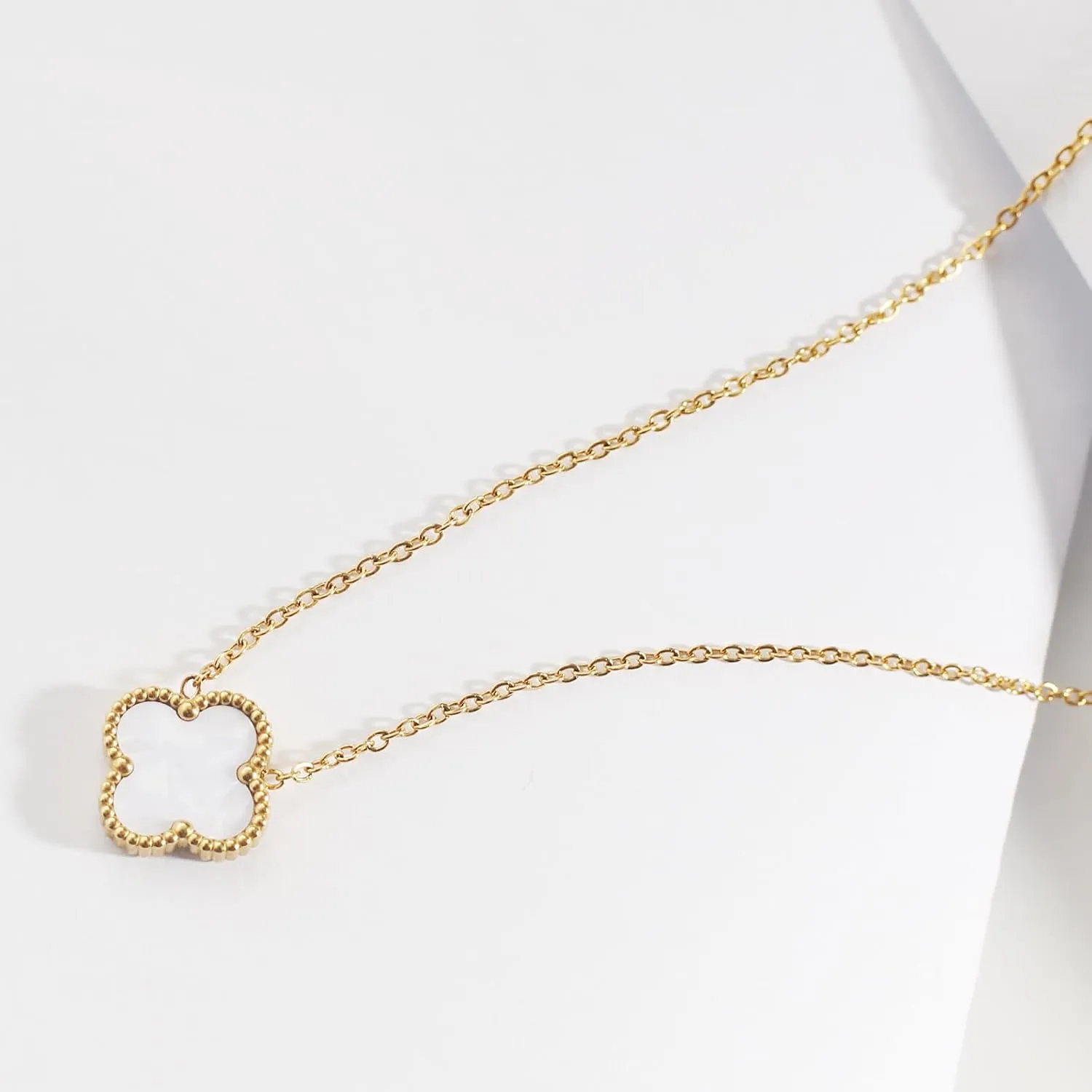for Double Sided Fritillaria Lucky Four Leaf Grass 18K Titanium Steel Simple Fashionable Necklace