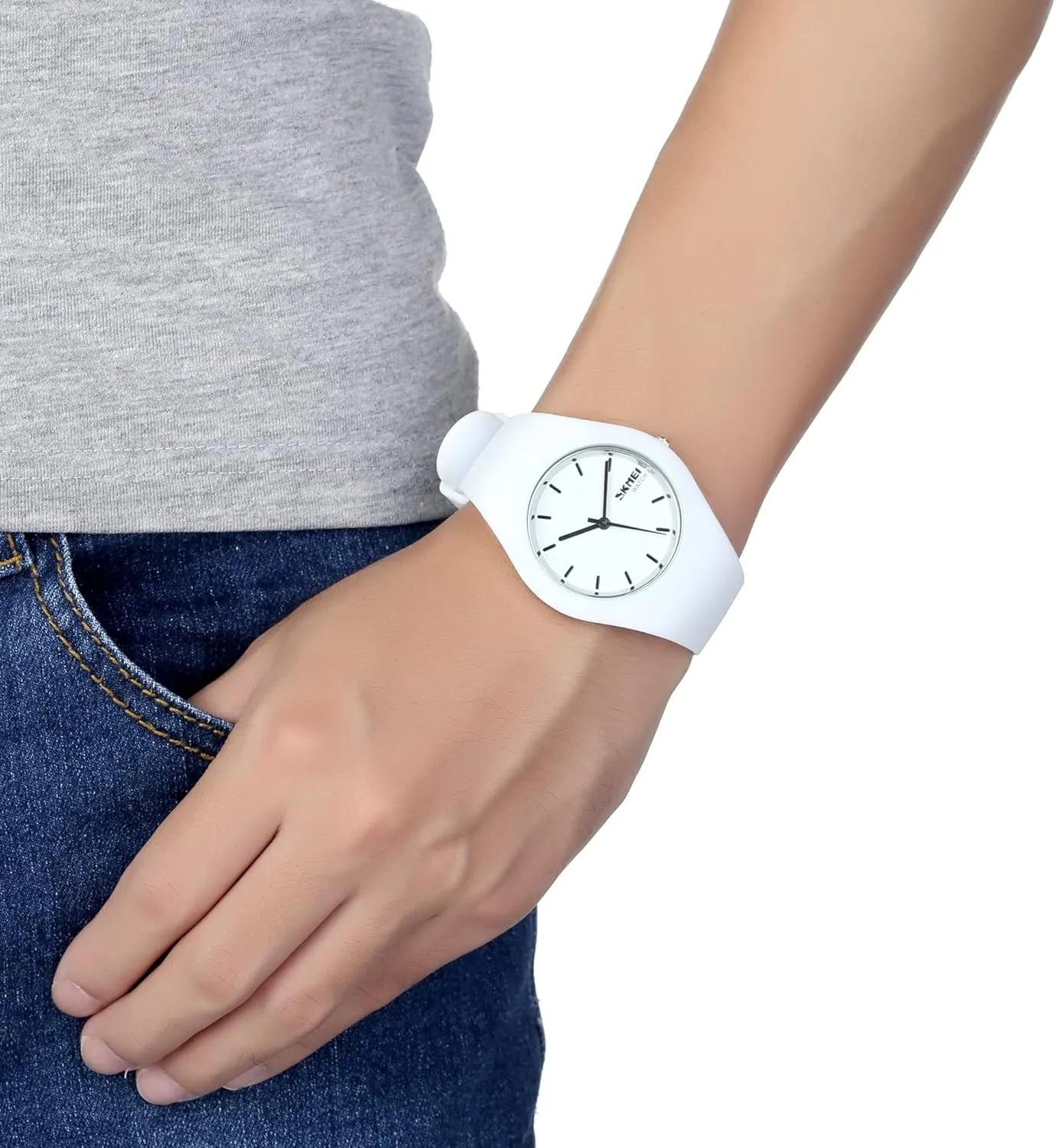Gosasa Casual Simple Style Silicone Strap Women Men Sports Watches 30M Waterproof