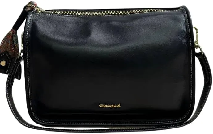 “Isabella” — Elegant Leather Bag