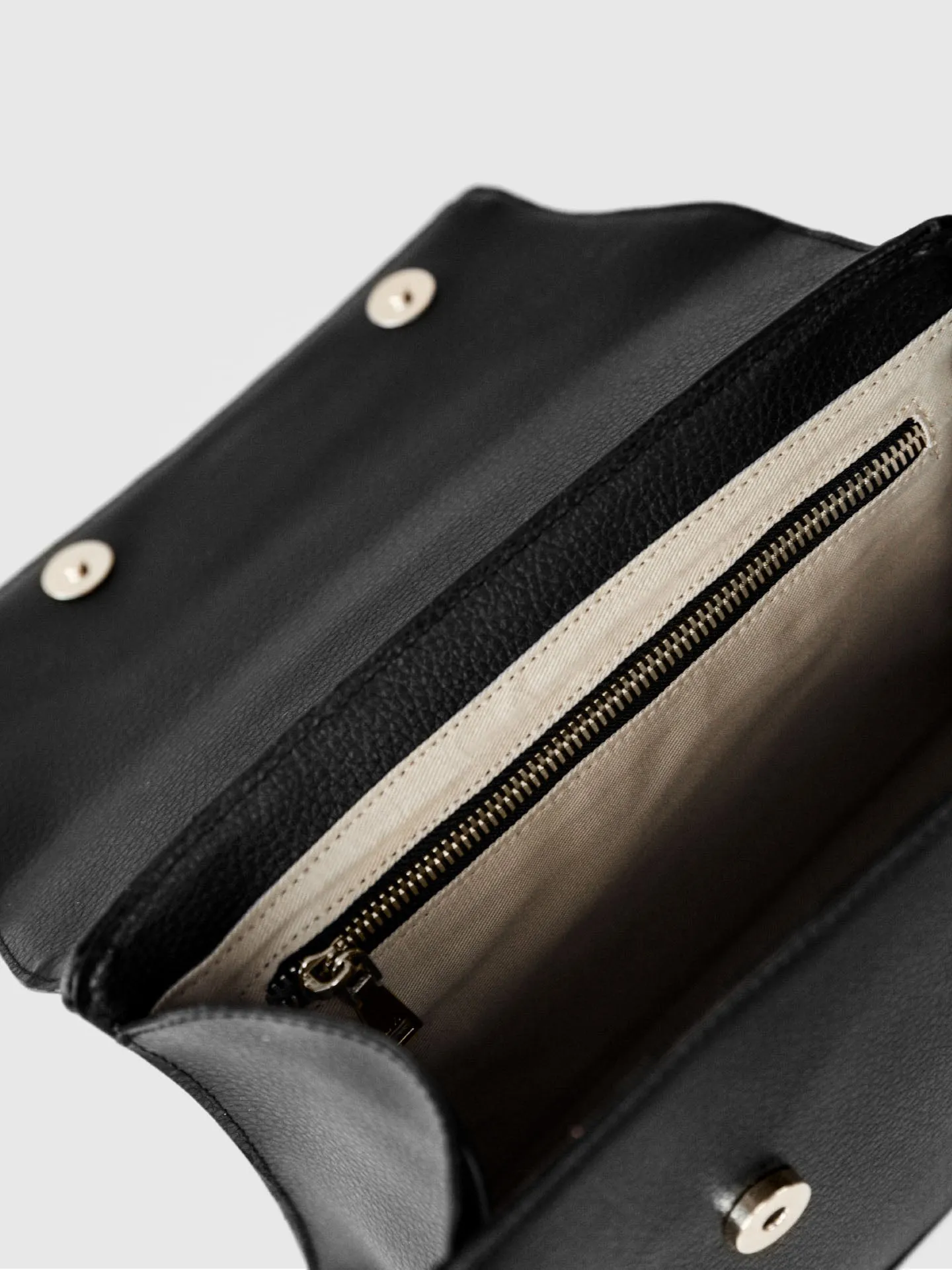 Ivy Top Handle Bag in Black & Gold