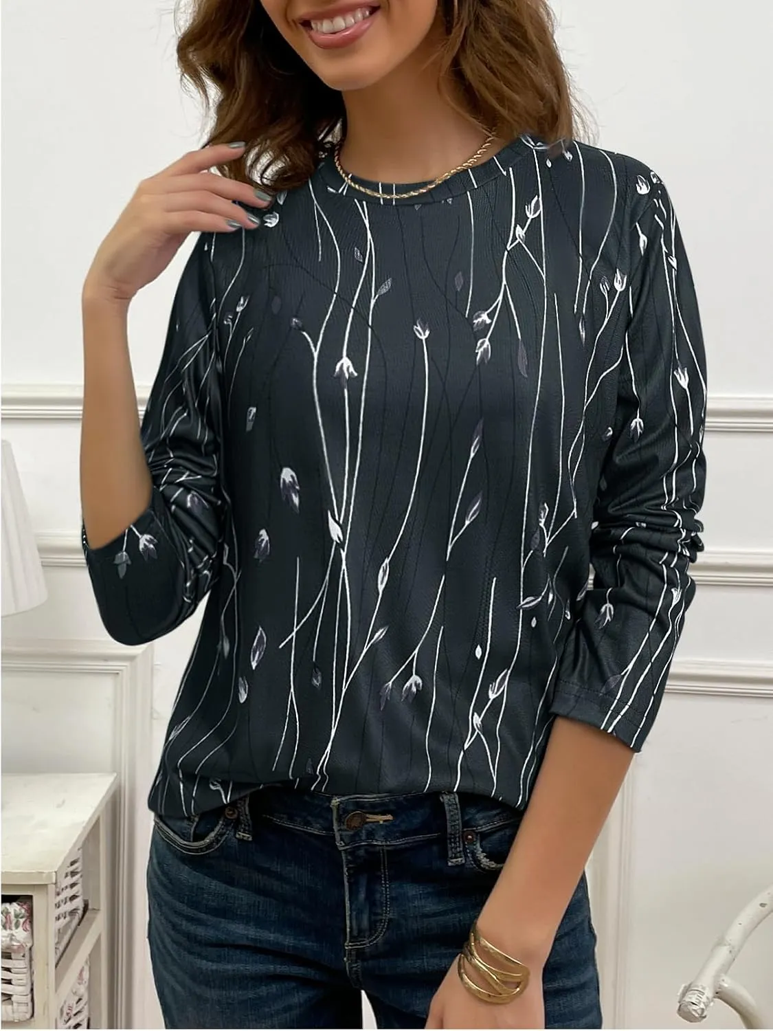 JUSTFASHIONNOW Womens Long Sleeve Tops Casual Shirts for Women Summer Flower Printed T Shirt Crewneck Floral Tee