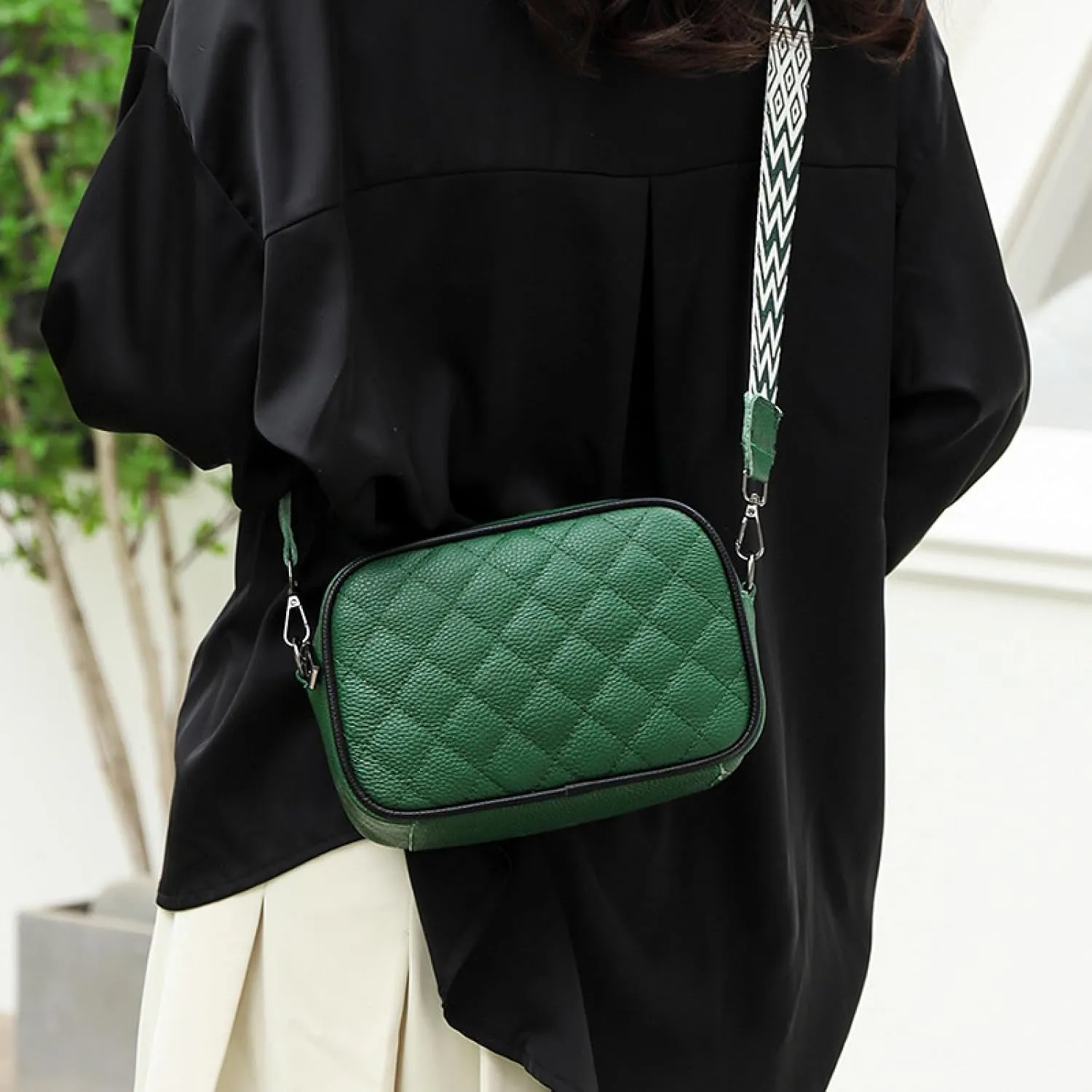 Leather Crossbody Bag for Women, Small Purse Shoulder Bag with Wide Strap, Zipper Pocket, Crossbody Handbag for Women