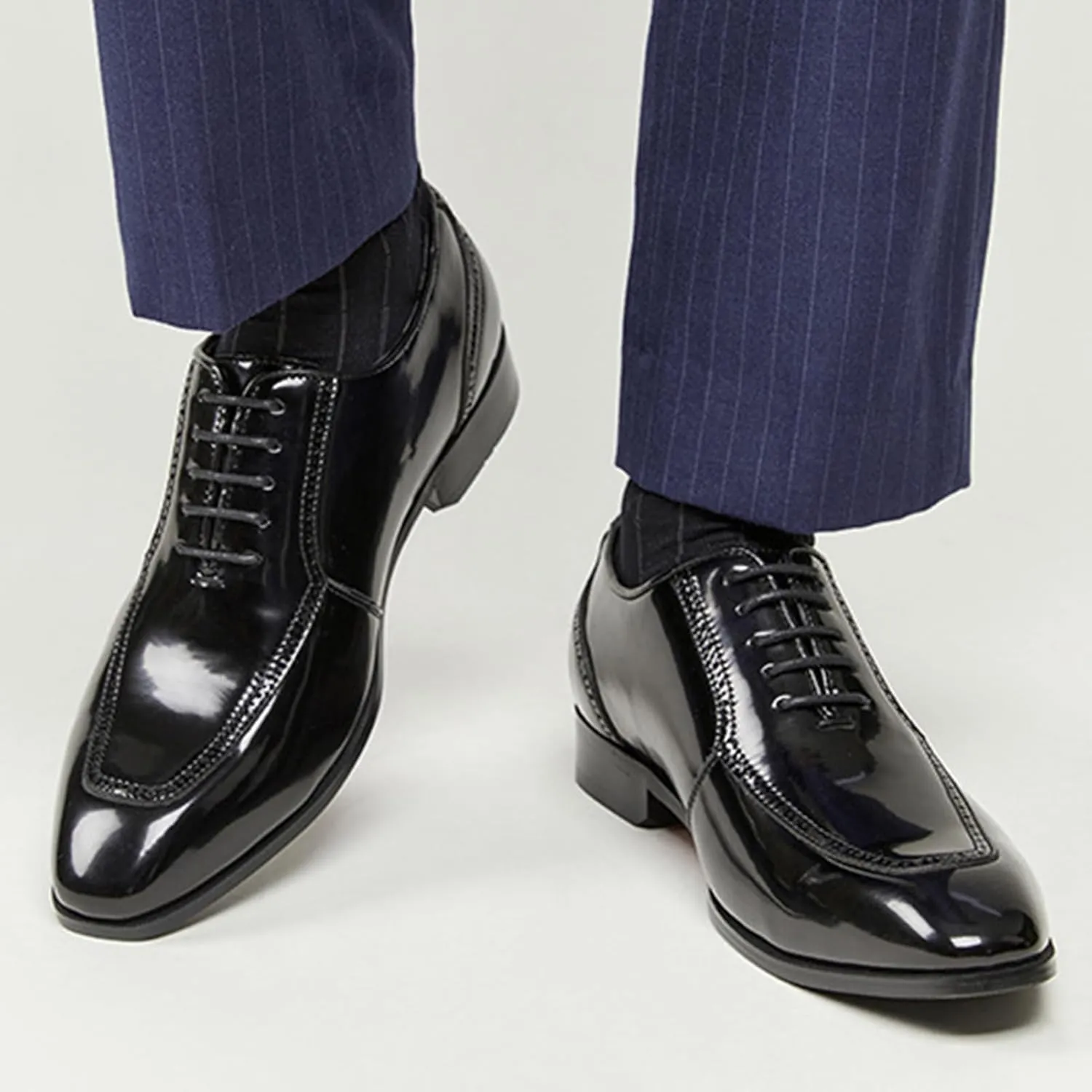 Men Oxfords Men's Fashion Classic Pointed Toe Lace Up Low Top Leather Dress Shoes Brogue Tuxedo Shoes Genuine Leather Elegant Formal Business