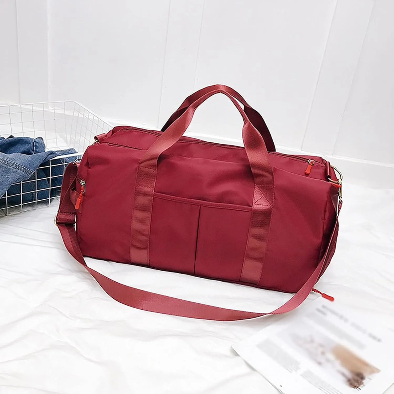 Men Women Outdoor Waterproof Nylon Sports Training Fitness Travel Handbag Yoga Mat Sports Bag with Shoe Compartment (Pink)