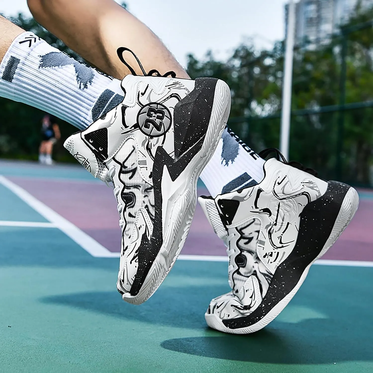 Men's Basketball Shoes No-Slip Breathable Outdoor Shoes Women's Fashion Graffiti Training Shoes