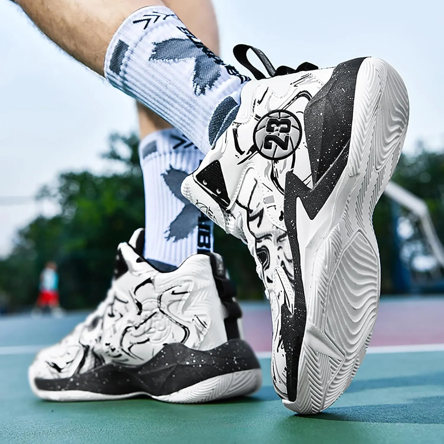 Men's Basketball Shoes No-Slip Breathable Outdoor Shoes Women's Fashion Graffiti Training Shoes