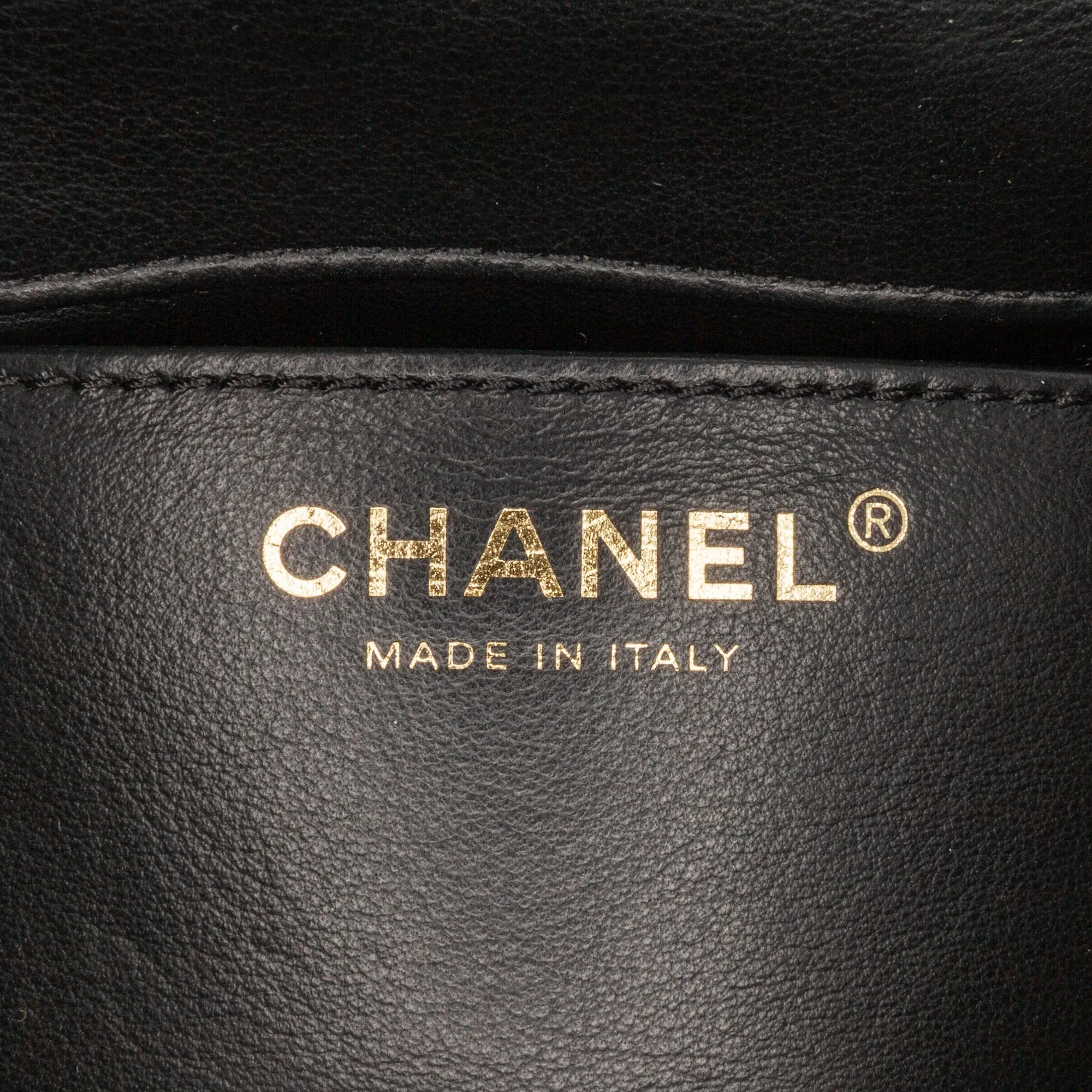 Mini Square Classic Patent Single Flap