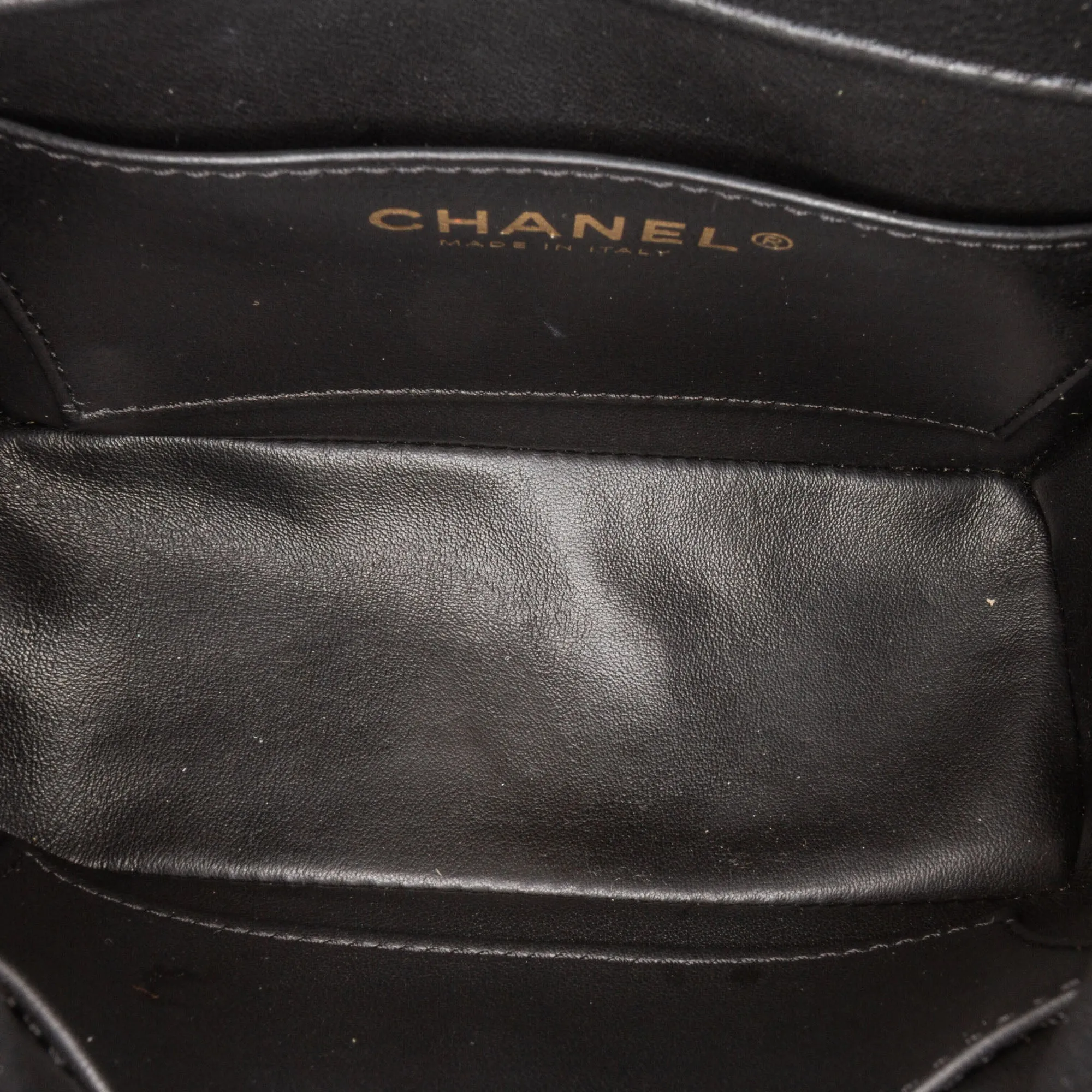 Mini Square Classic Patent Single Flap