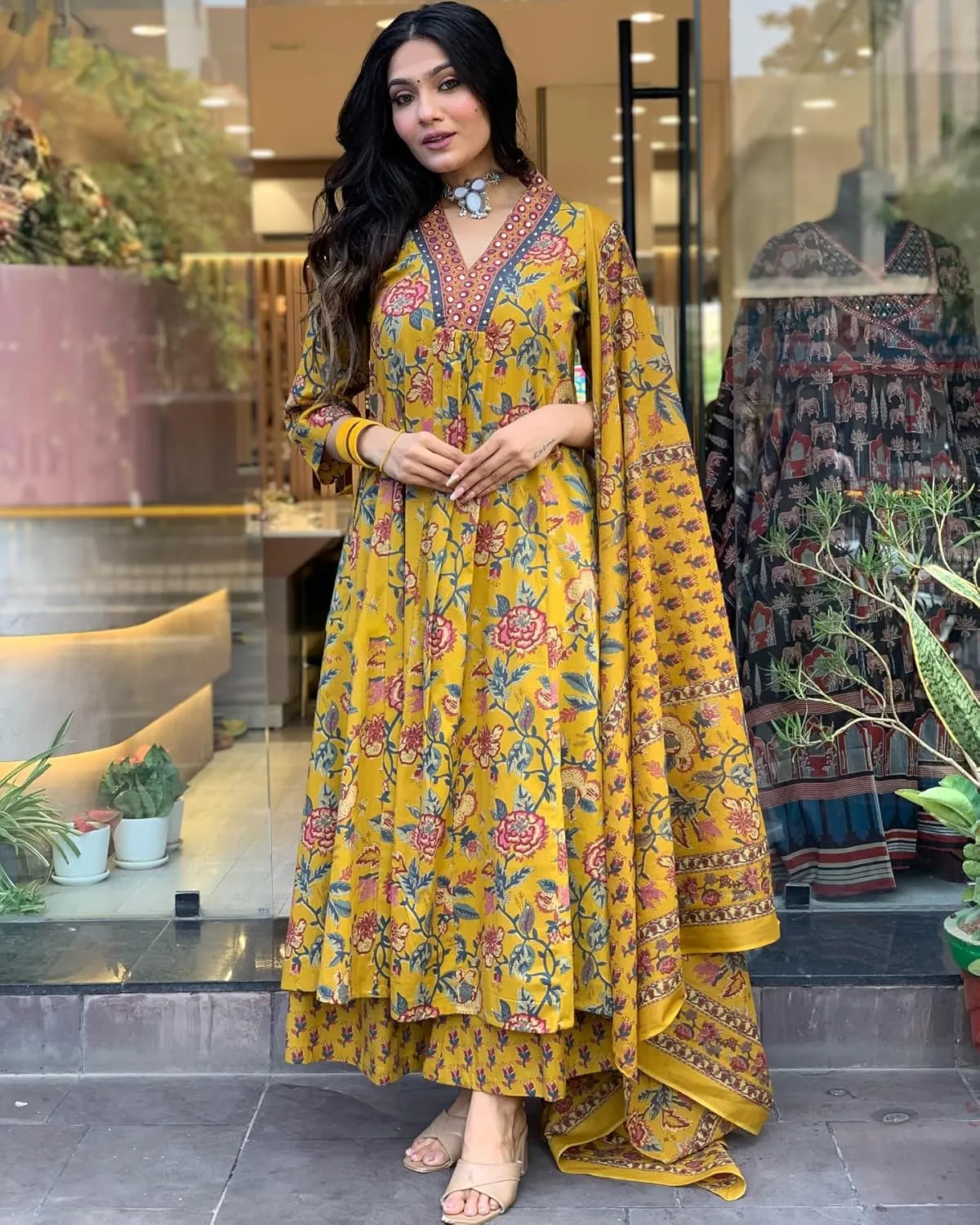 New Women's Anarkali Printed Kurta with Palazzo