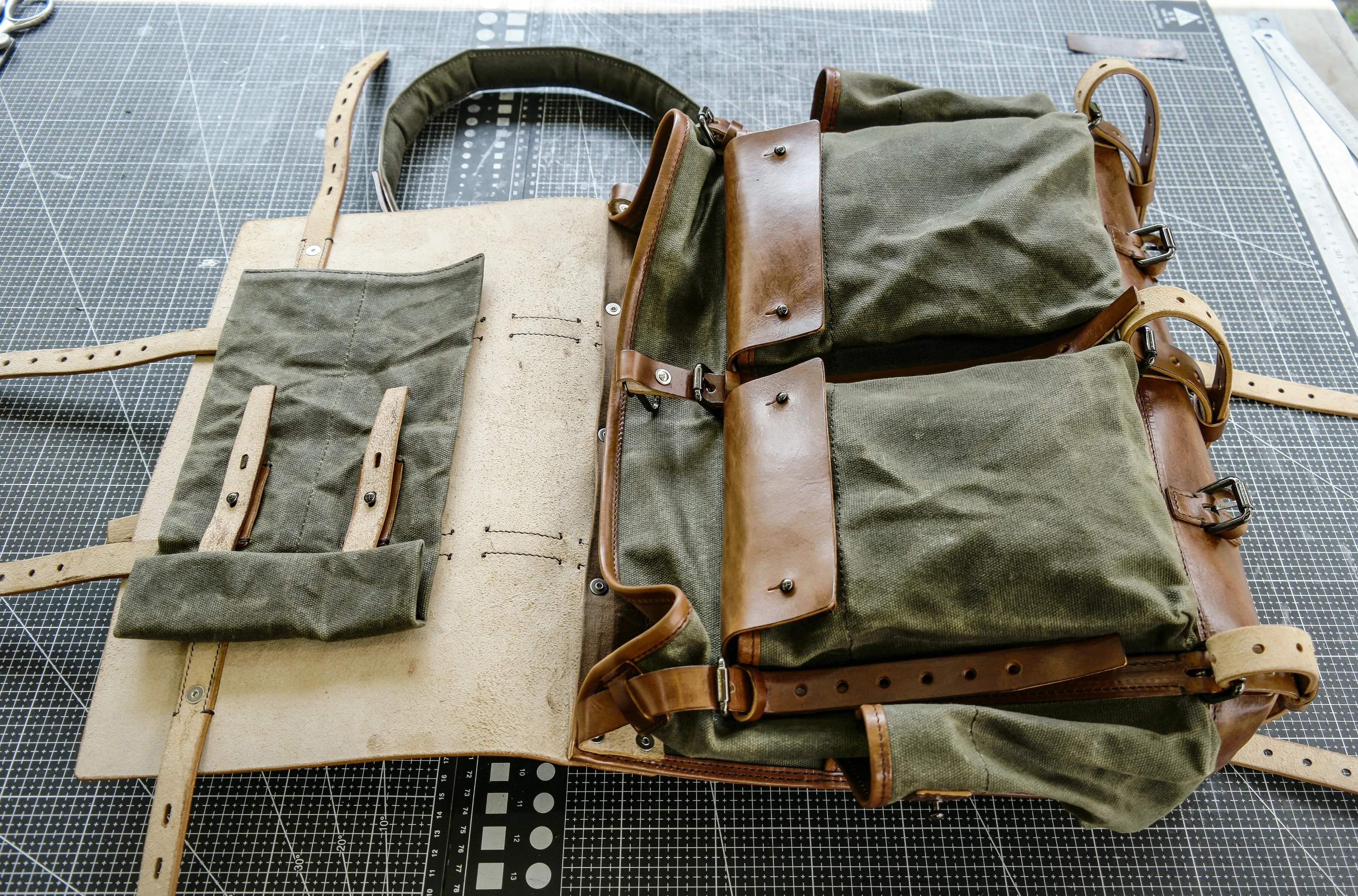Oil wax canvas messenger bag with diagonal span and double shoulders| Waxed Canvas Backpack|