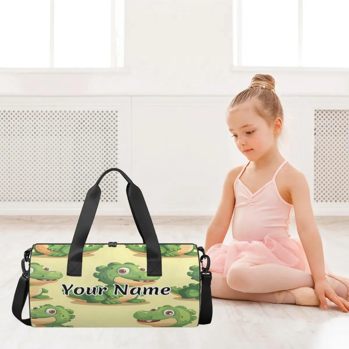 Personalized Duffel Bag for Women, Custom Cute Crocodiles Gym Bag for Sports, Waterproof Dance Bag with Name, Lightweight Carryon Gym Bag, Crocodile