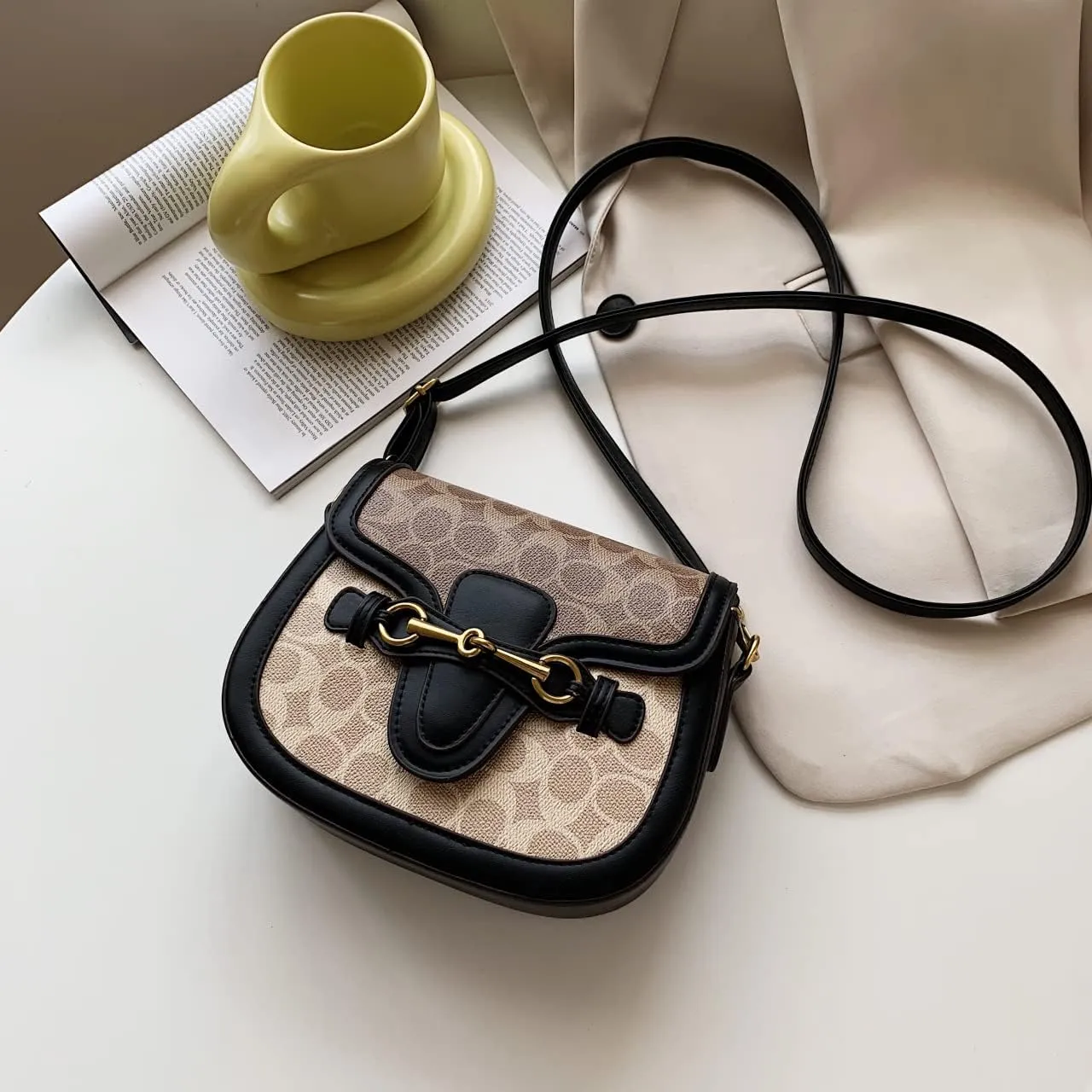 Small Crossbody Bags for Women - Artificial Leather Purse Handbag - Fashion Design - Golden Buckle