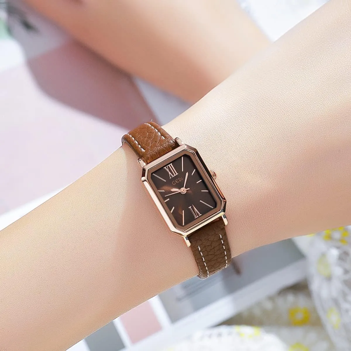 TOOCAT Women Wrist Watch Mini Ultra-Thin Elegant Simple Square Quartz Watches with Leather Strap 30M Waterproof Analog Watches for Females Students Ladies