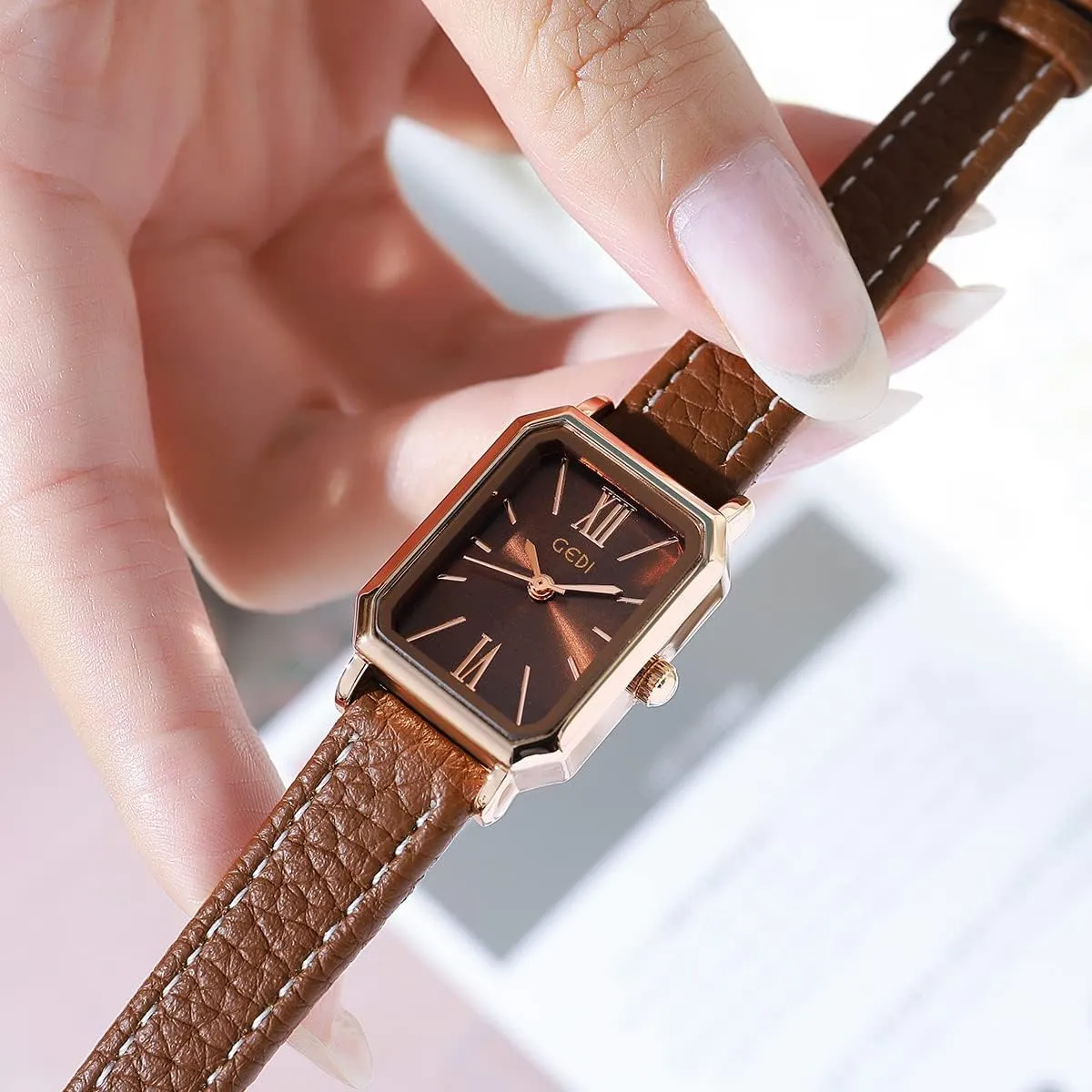 TOOCAT Women Wrist Watch Mini Ultra-Thin Elegant Simple Square Quartz Watches with Leather Strap 30M Waterproof Analog Watches for Females Students Ladies