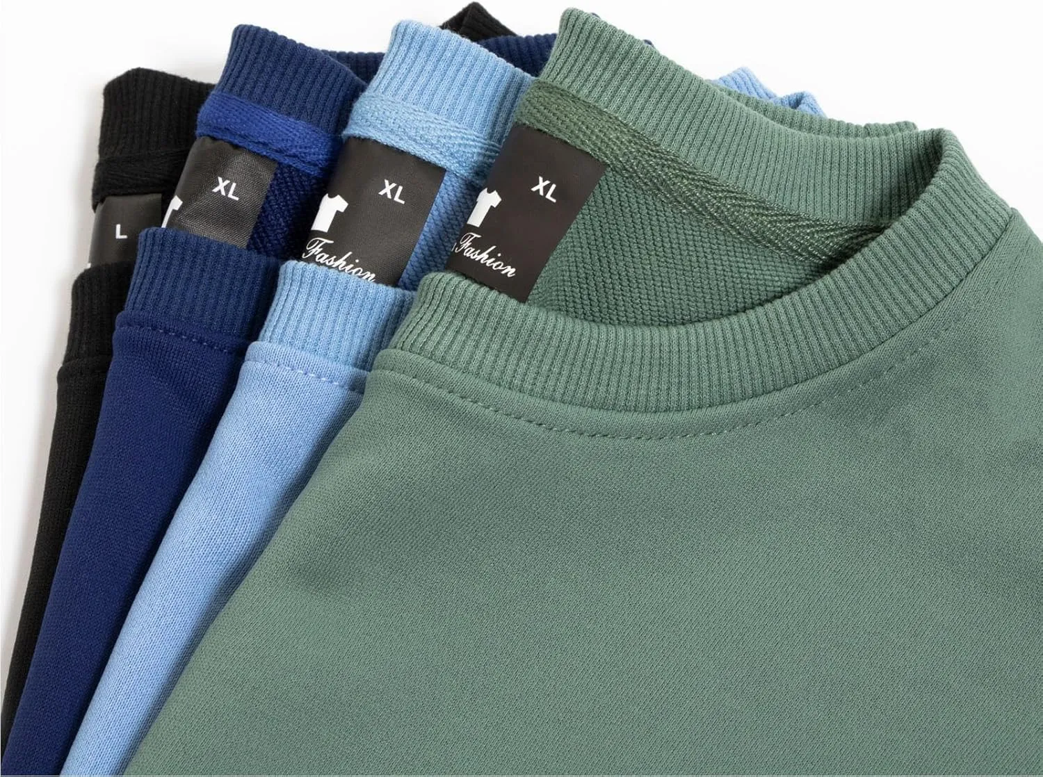 Tout Le Monde Regarde Le Sport Feminin Sweatshirt, Tout Le Monde Regarde Le Sport Feminin