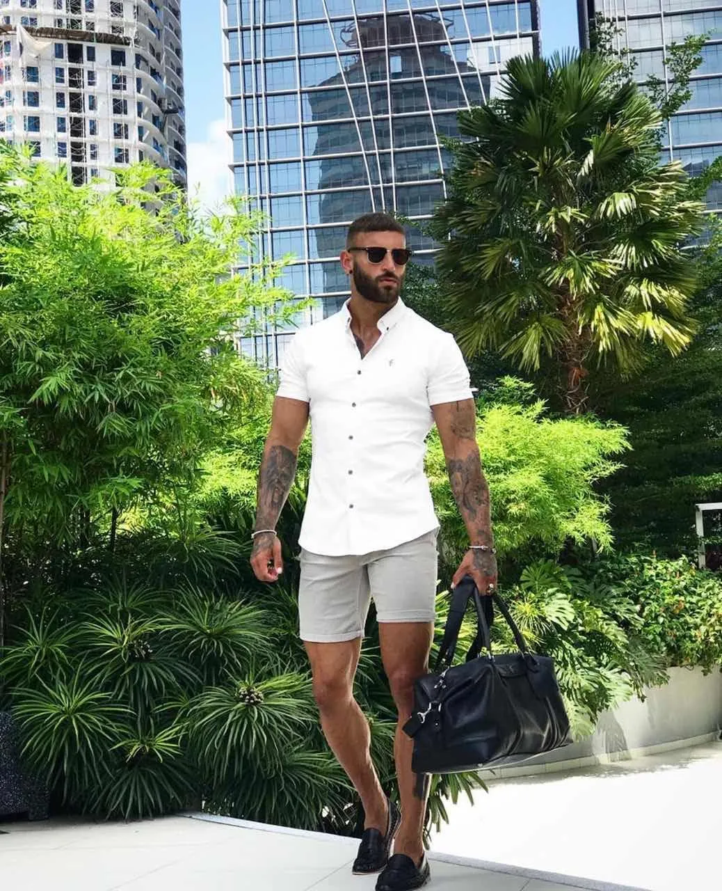 URRU Men's Muscle Dress Shirts Slim Fit Stretch Long&Short Sleeve Casual Button Down Shirt