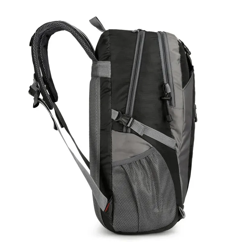 Water Resistant Outdoor Travel Backpack 20lt