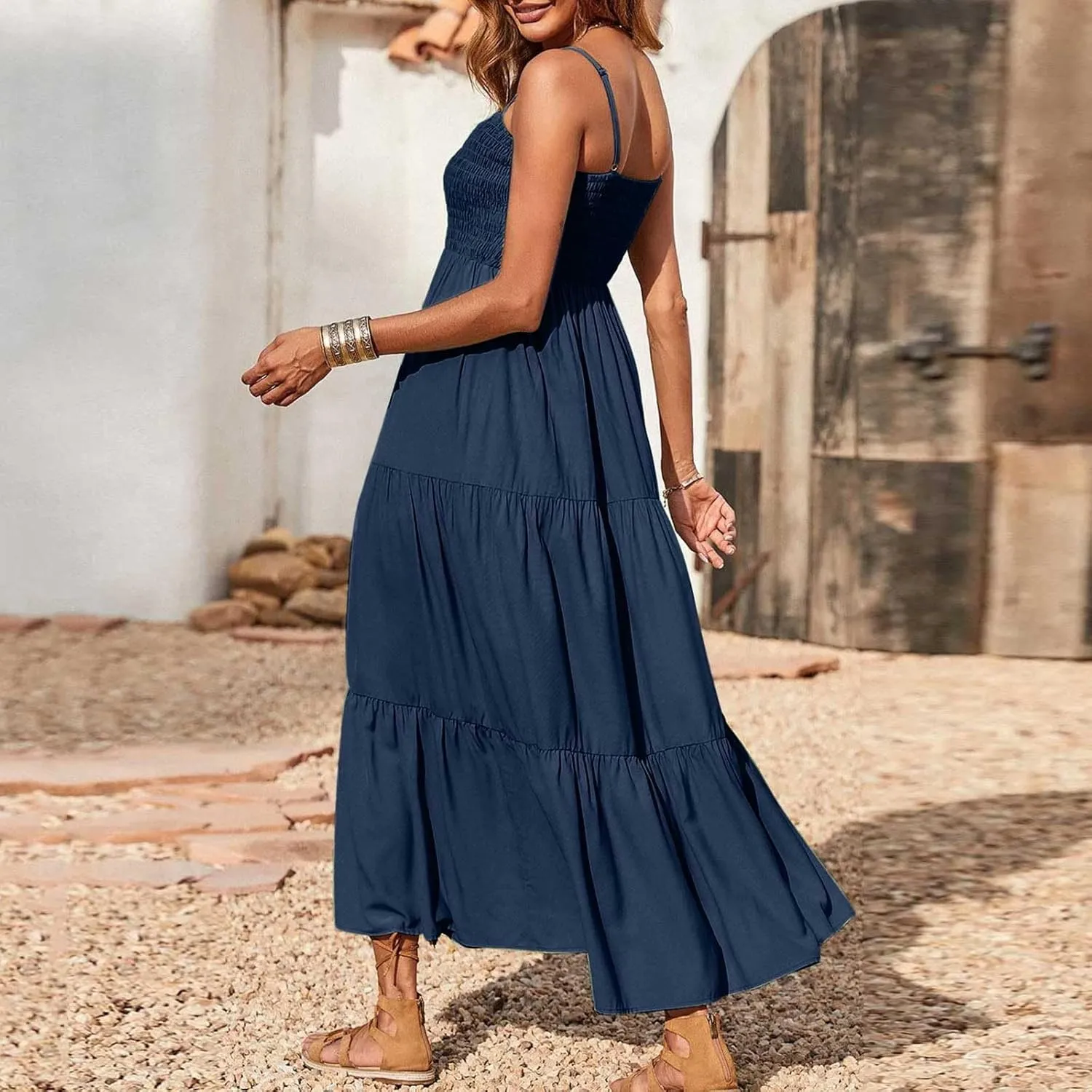 Women's Spaghetti Strap Fashion Maxi Dresses Simple Solid Color Sundress Casual Flowy Smocked Dresses