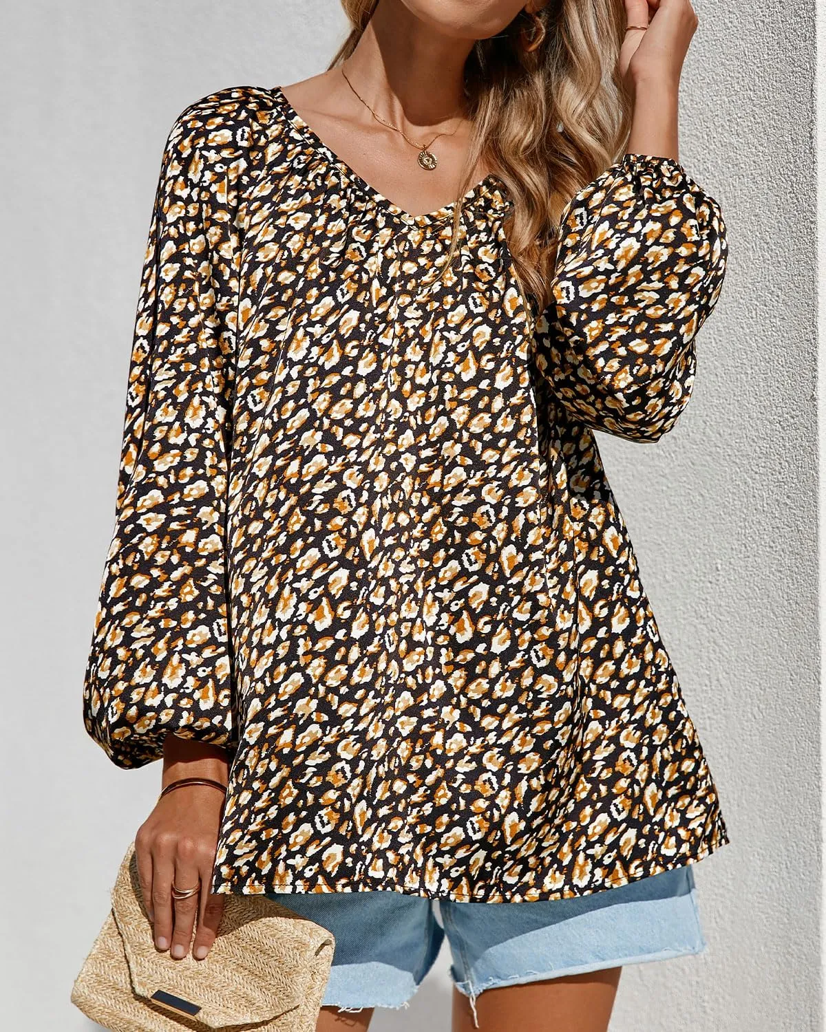 Zenlonr Women's Summer Tops Dressy Casual 2025 Long Sleeve V Neck Printed Shirts Boho Chiffon Work Blouses